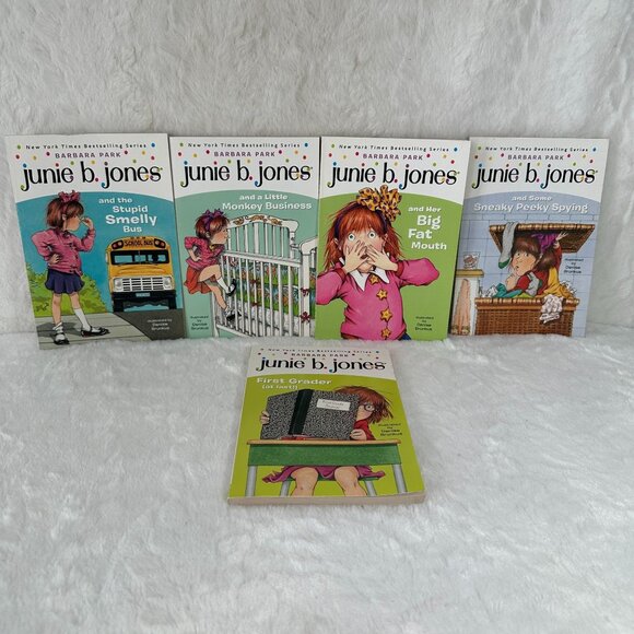 Junie B. Jones Book Set Of 5: Paper back books 1,2,3,4,18 Young Readers - Picture 1 of 6